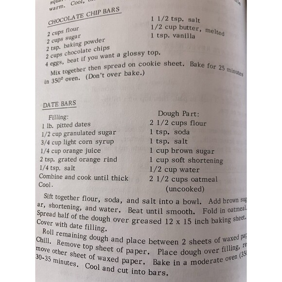 Amish Cooking Cookbook Hardcover Copyright 1977 Reprint 2012 - Picture 5 of 7